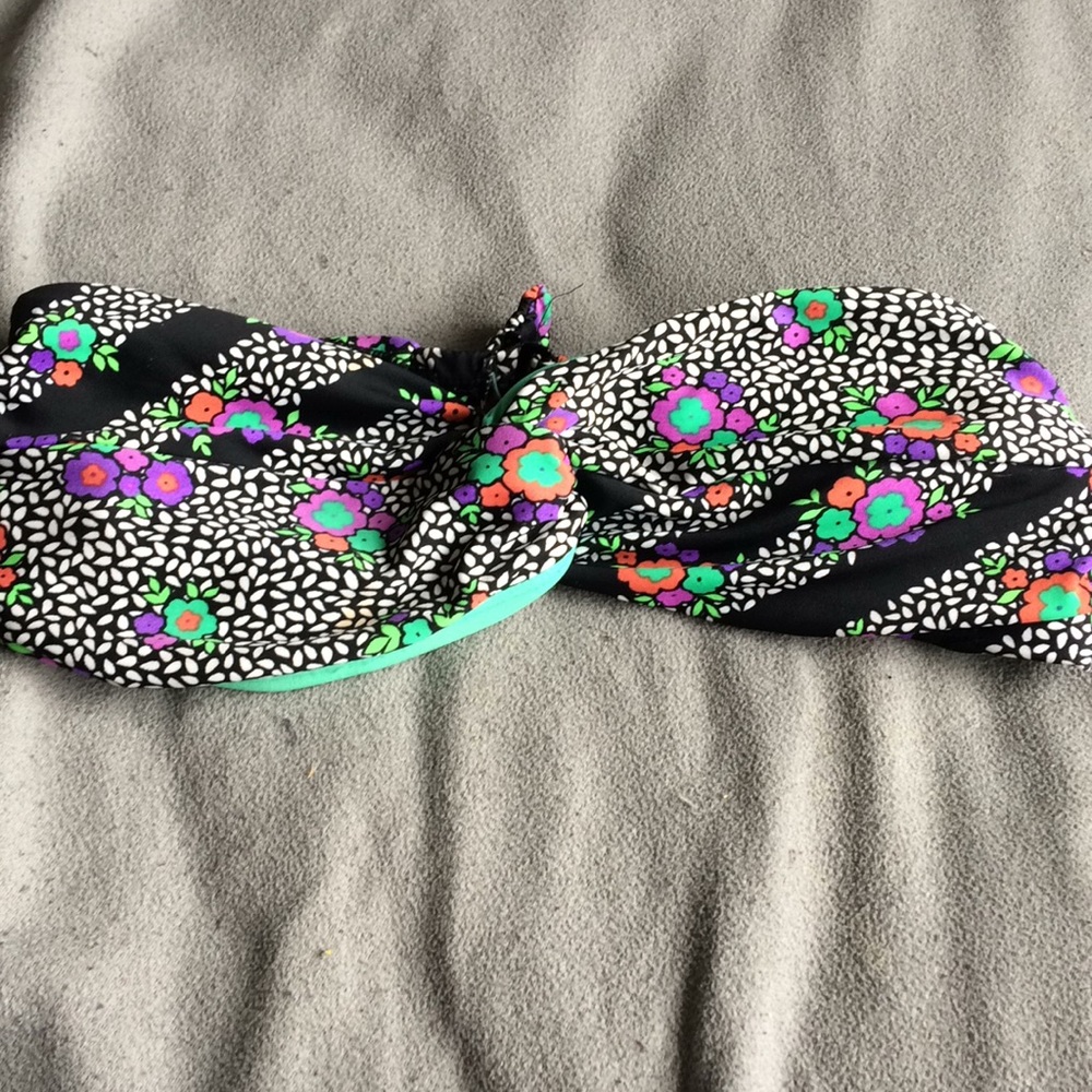 Bathing suit top